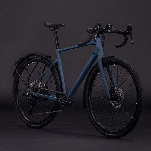 CUBE Nuroad Pro FE gravel-pyörä CUBE Nuroad Pro FE gravel-pyörä